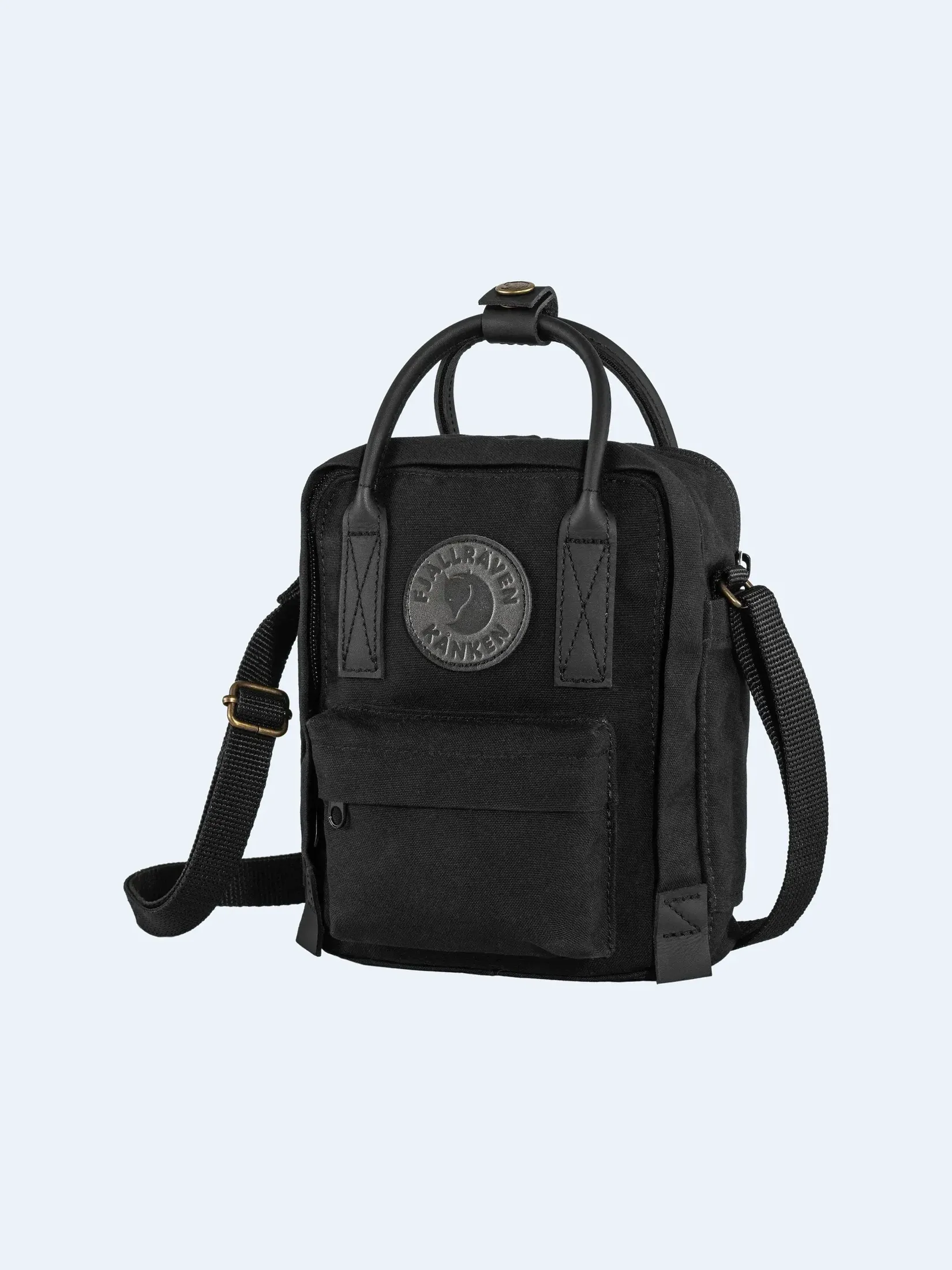 mochila_kanken_no_2_black_sling_lateral
